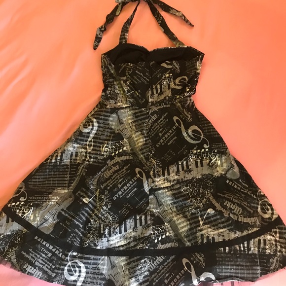 Hot Topic Music Note Dress - Picture 4 of 8